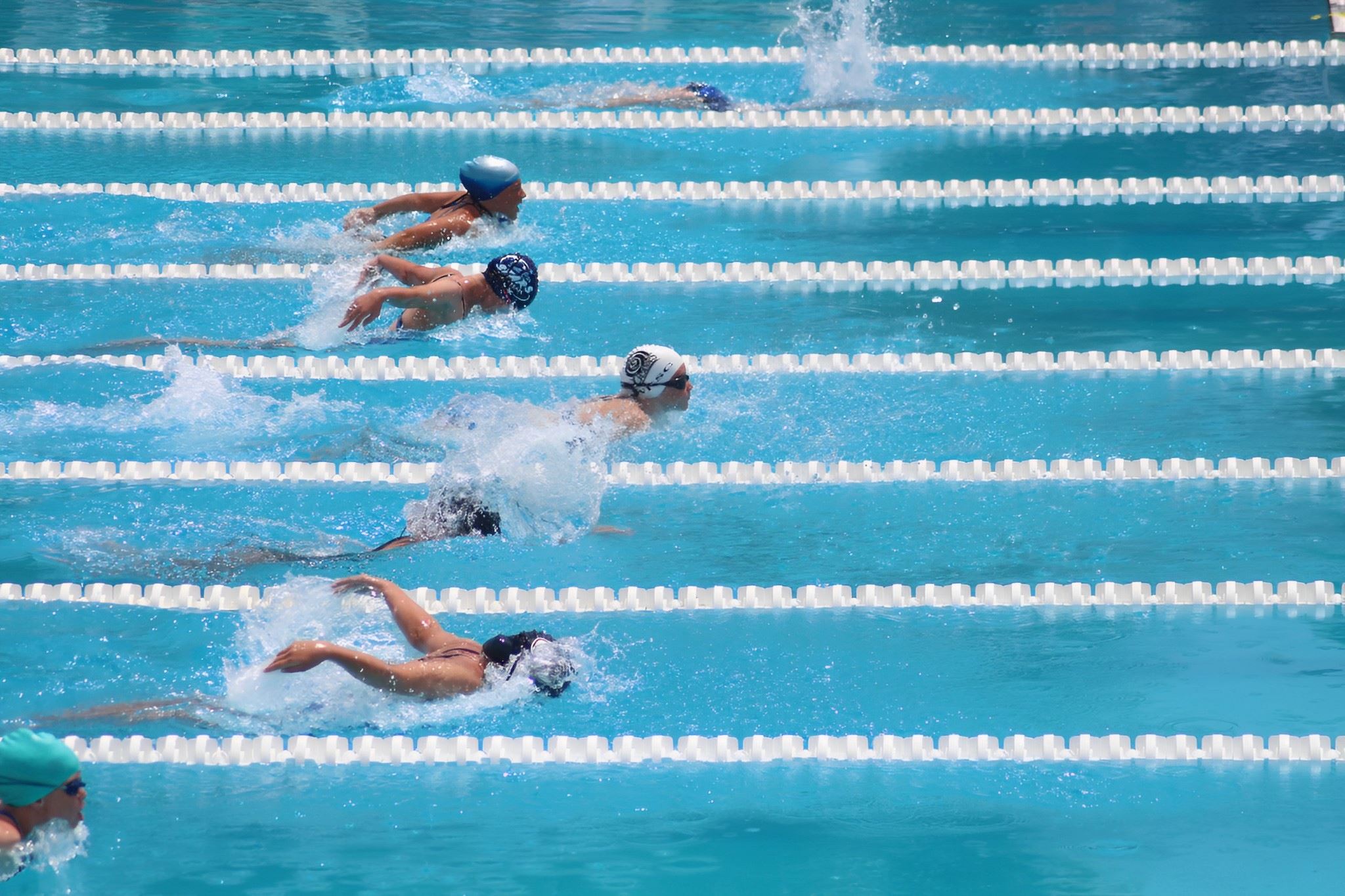 Blue Tide Swim Team swimmers 